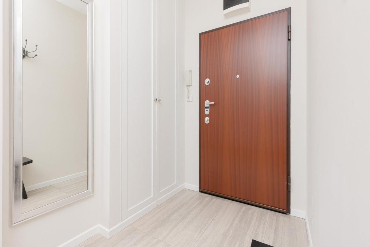 Quiet Apartment Park Edwarda Szymanskiego By Noclegi Renters Warszawa Eksteriør bilde